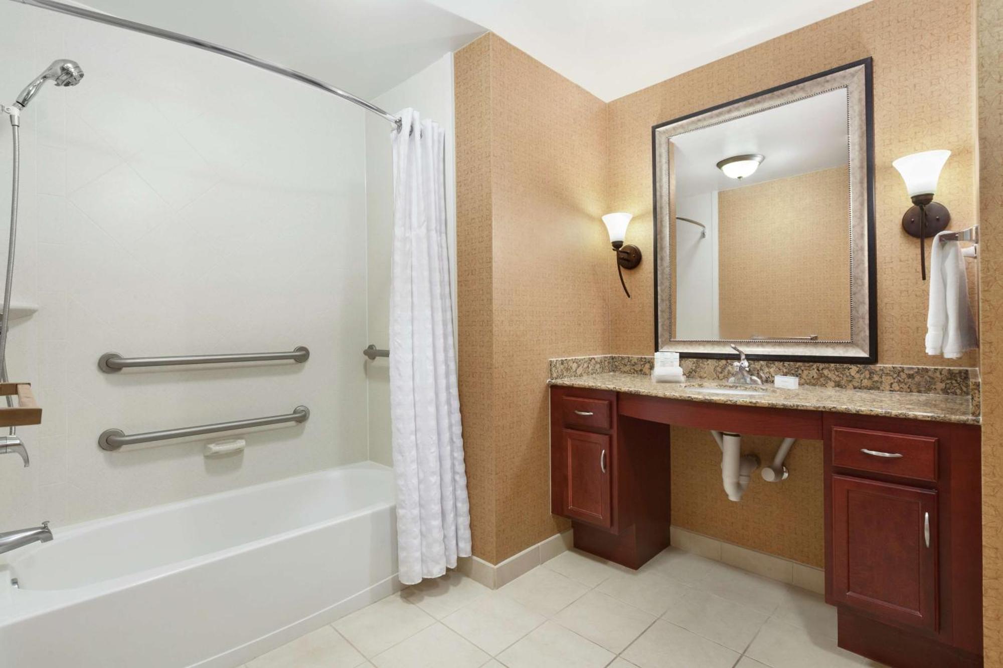 Homewood Suites Μέντφορντ Εξωτερικό φωτογραφία