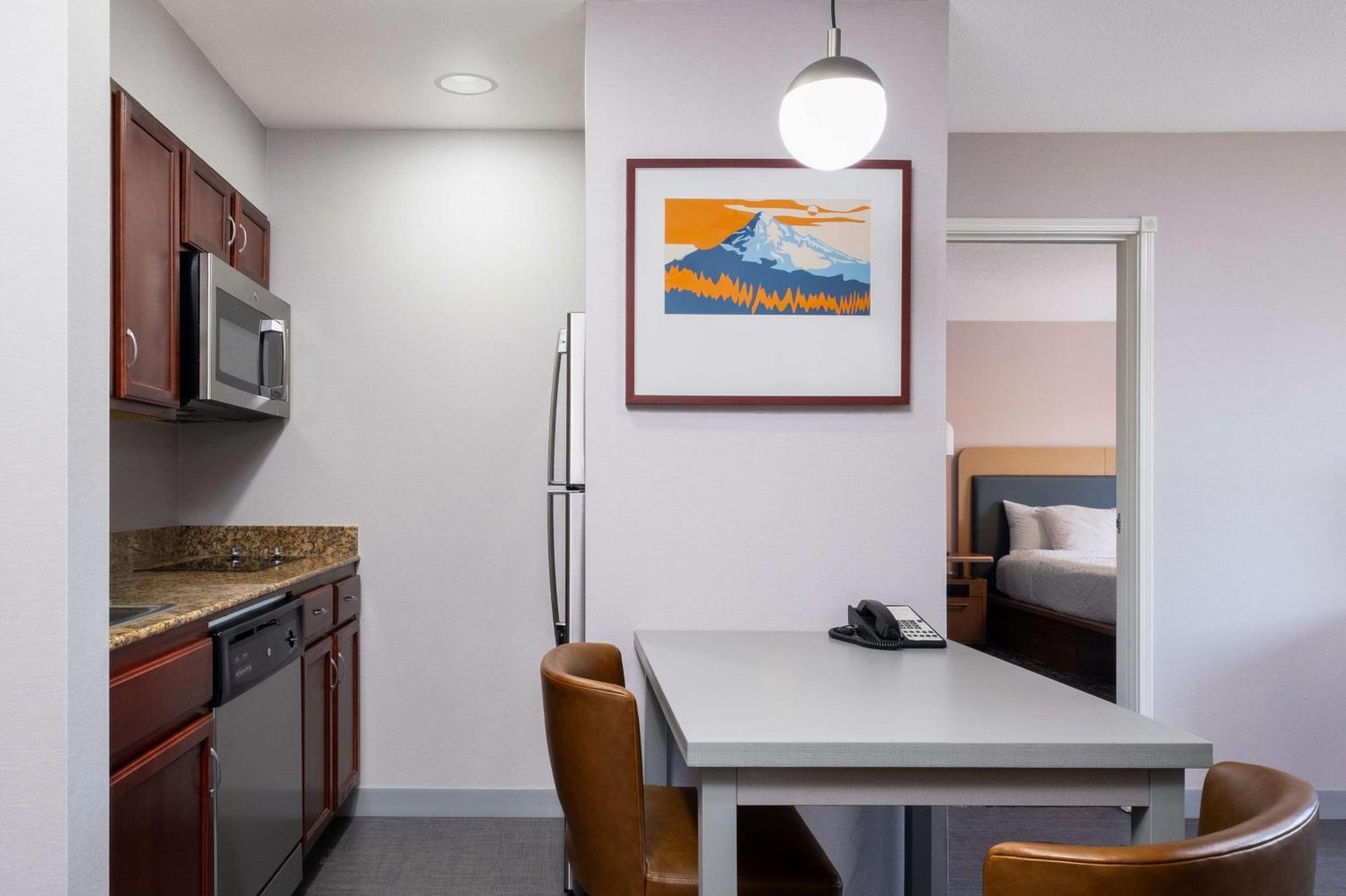 Homewood Suites Μέντφορντ Εξωτερικό φωτογραφία