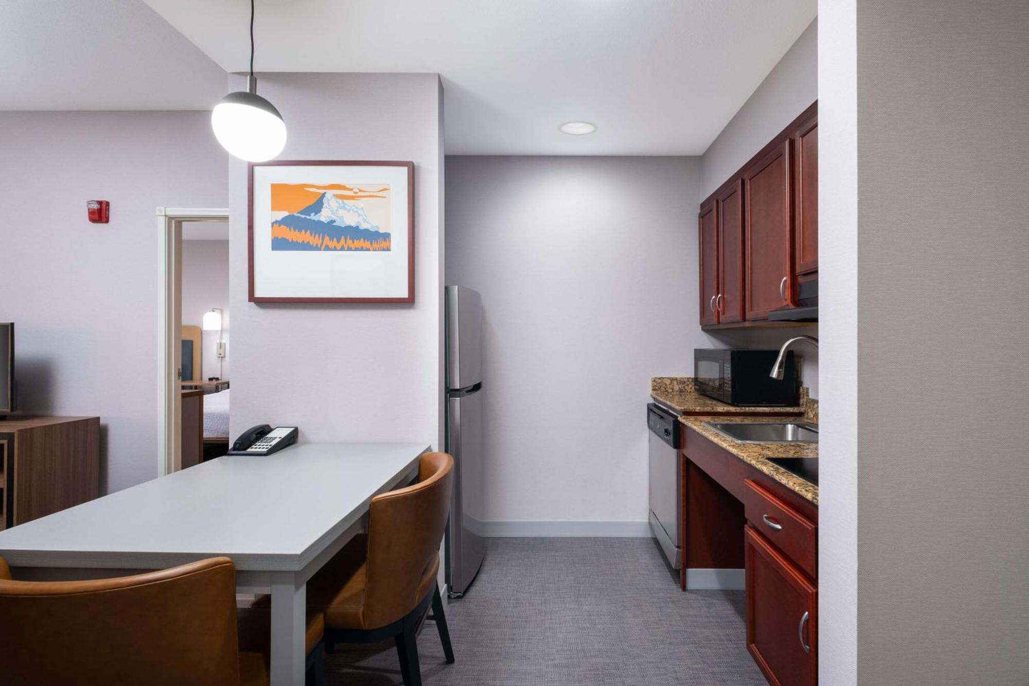 Homewood Suites Μέντφορντ Εξωτερικό φωτογραφία