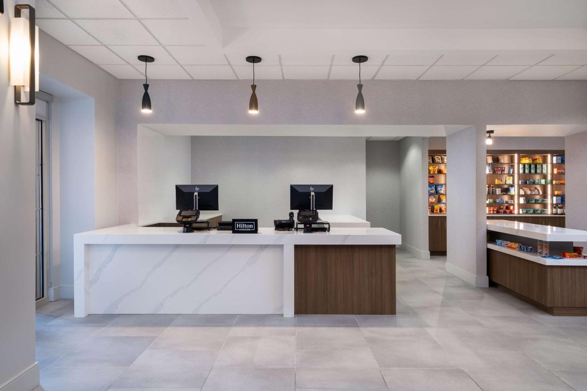 Homewood Suites Μέντφορντ Εξωτερικό φωτογραφία