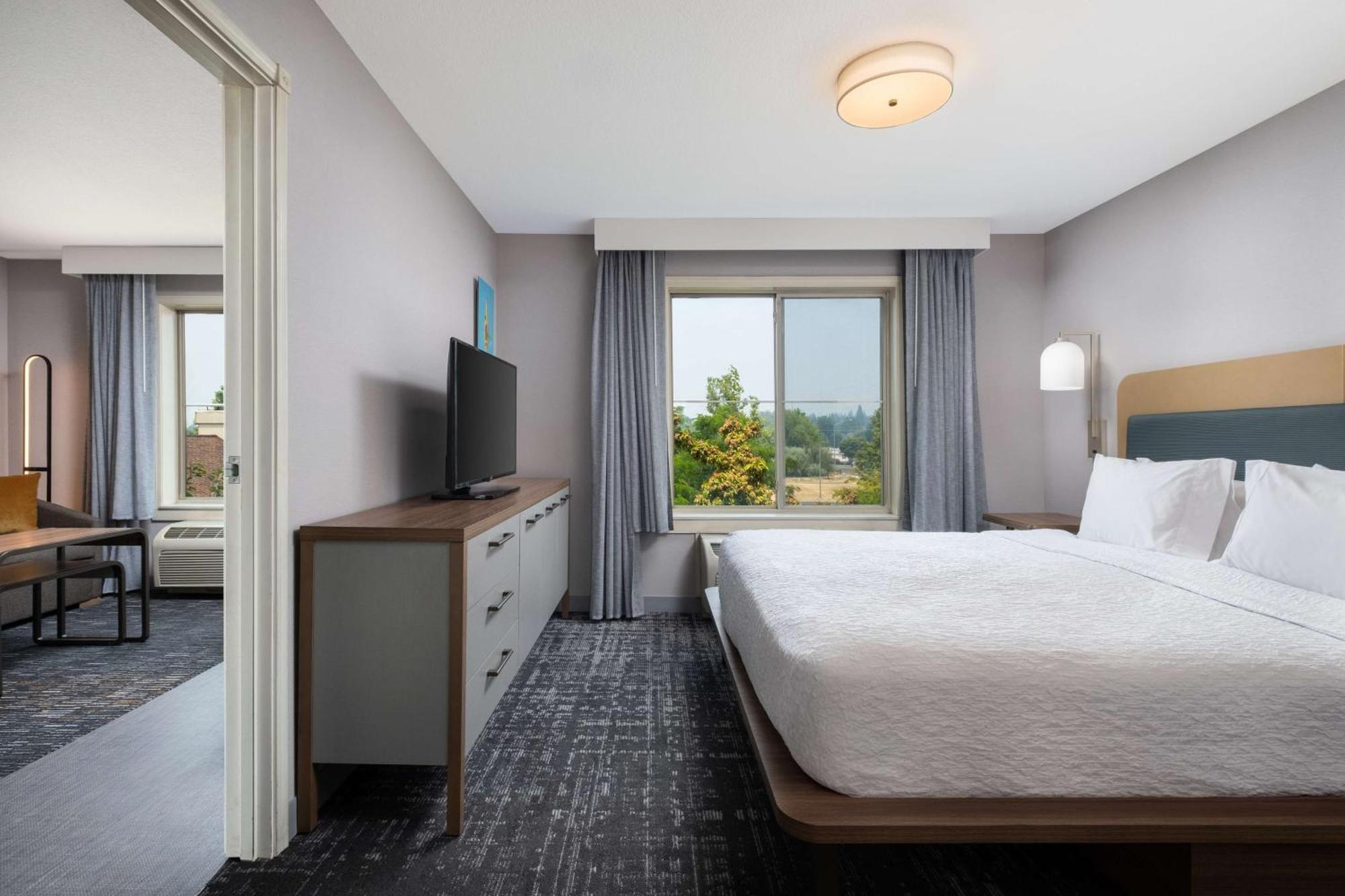 Homewood Suites Μέντφορντ Εξωτερικό φωτογραφία
