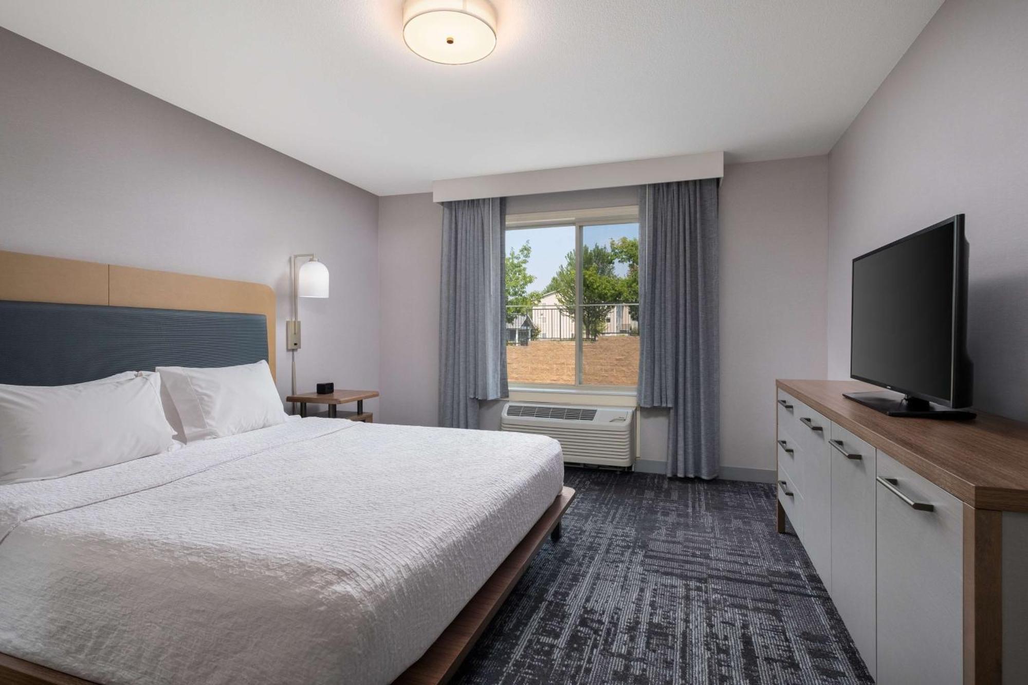 Homewood Suites Μέντφορντ Εξωτερικό φωτογραφία