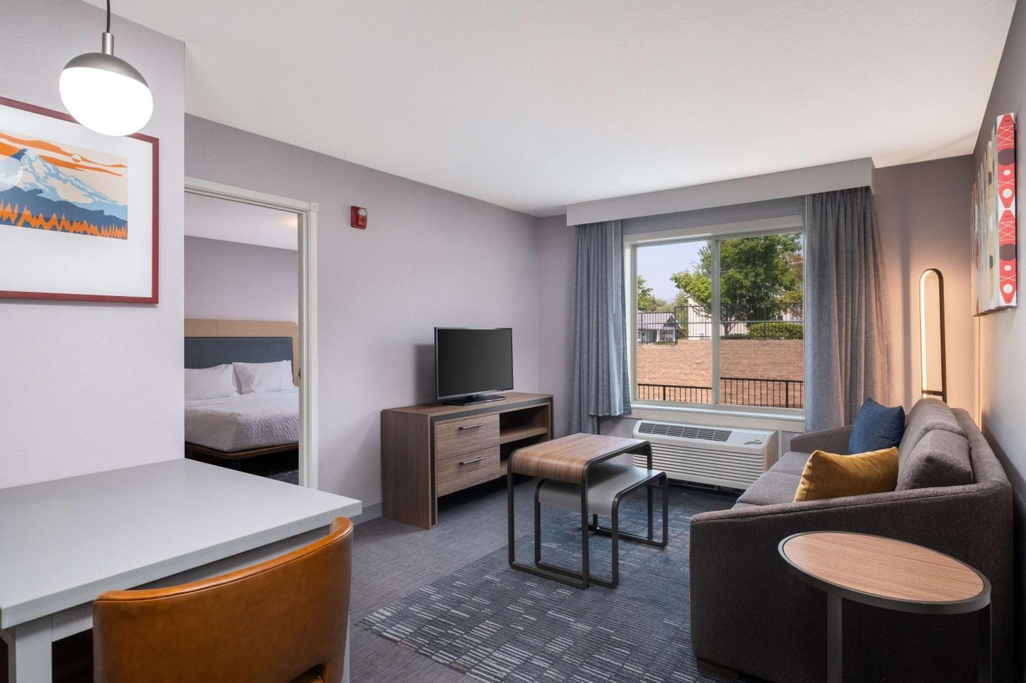 Homewood Suites Μέντφορντ Εξωτερικό φωτογραφία